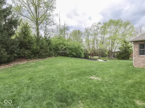 5517 Westbourne Court Greenwood IN 46143