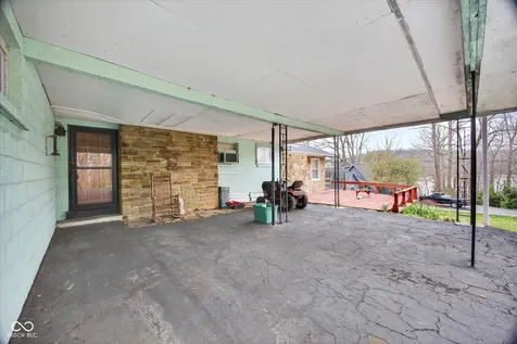 7588 N Blue Heron Drive Unionville IN 47468