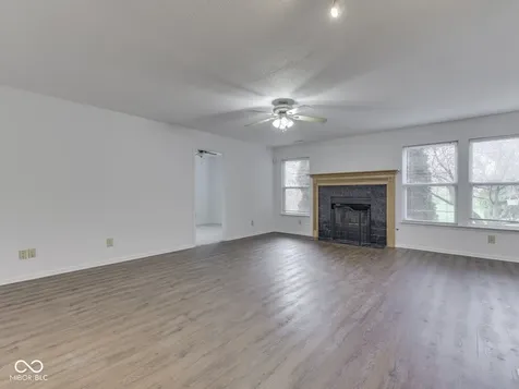 10343 Waveland Circle Fishers IN 46038