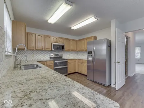 10343 Waveland Circle Fishers IN 46038