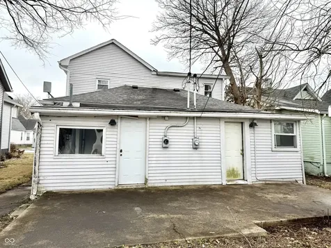 328-330 W Mechanic Street Shelbyville IN 46176