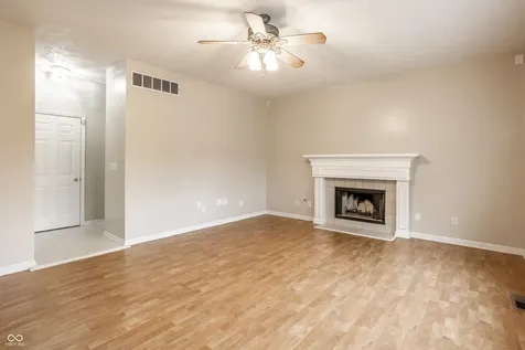 1101 Spanish Lake Drive Avon IN 46123
