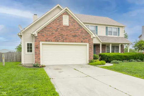 1101 Spanish Lake Drive Avon IN 46123