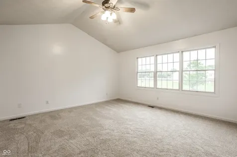 1101 Spanish Lake Drive Avon IN 46123