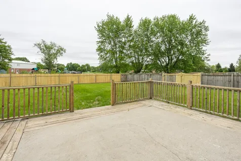 1101 Spanish Lake Drive Avon IN 46123