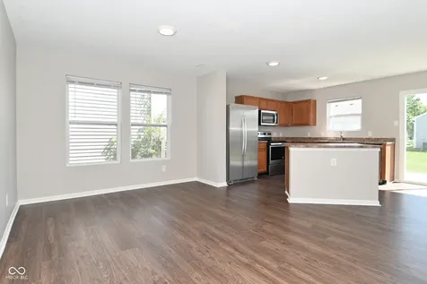 10856 Grace Drive Ingalls IN 46048