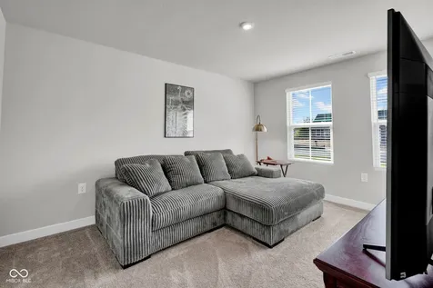 959 Independence Drive Edinburgh IN 46124