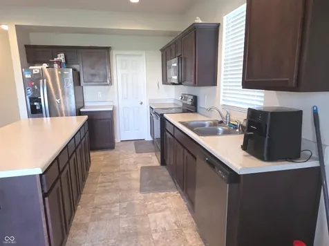 6951 Sonora Boulevard Brownsburg IN 46112