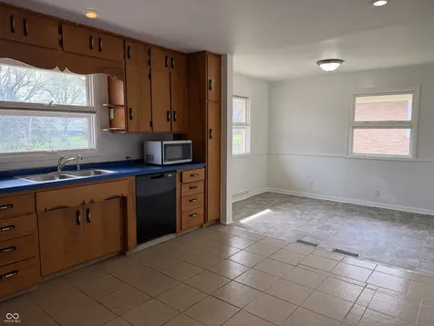 6029 Barth Avenue Indianapolis IN 46227