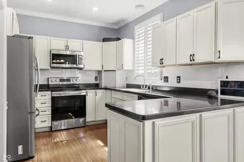 8754 Nora Woods Drive Indianapolis IN 46240