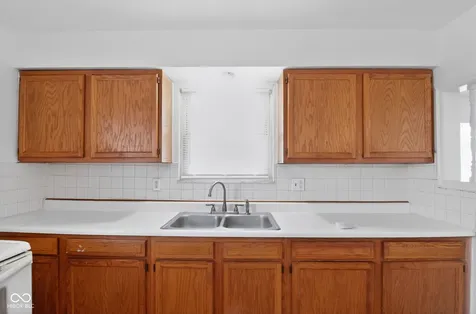 6131 E 13th Street Indianapolis IN 46219