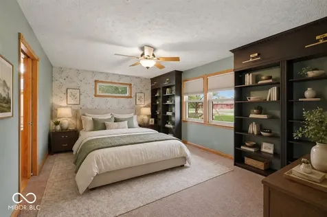 1343 S Buttercup Drive New Palestine IN 46163