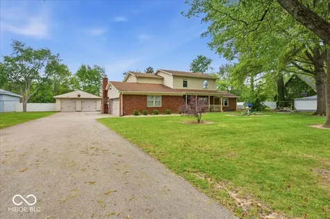 1343 S Buttercup Drive New Palestine IN 46163