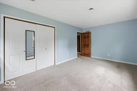 1343 S Buttercup Drive New Palestine IN 46163