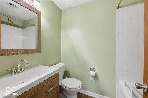 1343 S Buttercup Drive New Palestine IN 46163