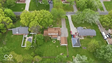 1343 S Buttercup Drive New Palestine IN 46163