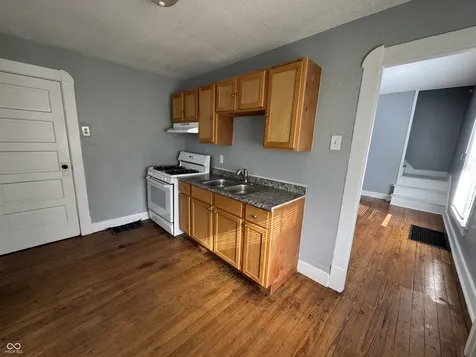 1546 S Alabama Street Indianapolis IN 46225