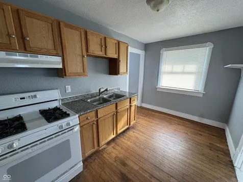 1546 S Alabama Street Indianapolis IN 46225