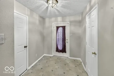 6430 Front Point Drive Indianapolis IN 46237