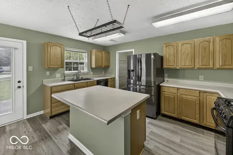 6430 Front Point Drive Indianapolis IN 46237