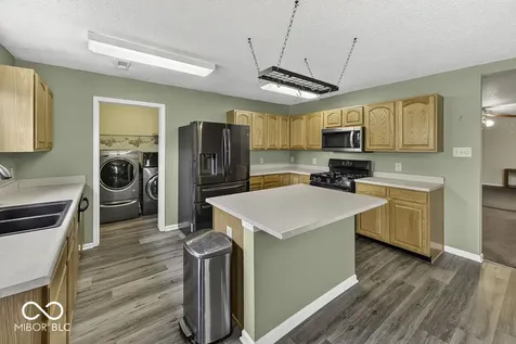 6430 Front Point Drive Indianapolis IN 46237