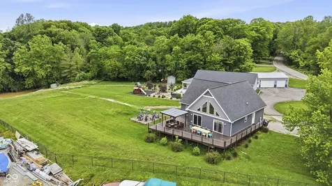 9550 E Northshore Drive Unionville IN 47468
