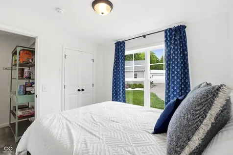 9550 E Northshore Drive Unionville IN 47468