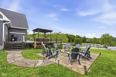9550 E Northshore Drive Unionville IN 47468