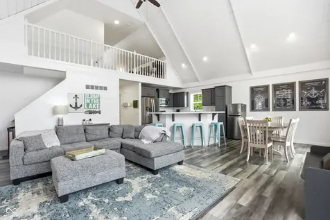 9550 E Northshore Drive Unionville IN 47468