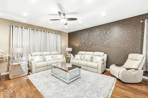 979 Glenmore Trail Brownsburg IN 46112