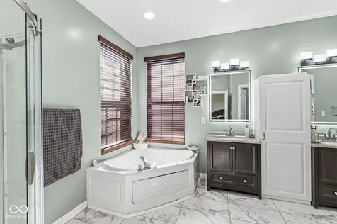 979 Glenmore Trail Brownsburg IN 46112