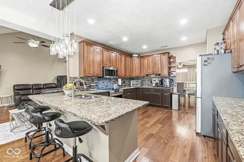 979 Glenmore Trail Brownsburg IN 46112