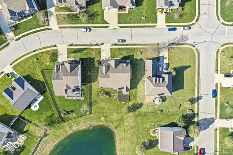 979 Glenmore Trail Brownsburg IN 46112