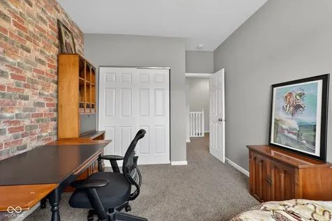 2305 Colfax Lane Indianapolis IN 46260