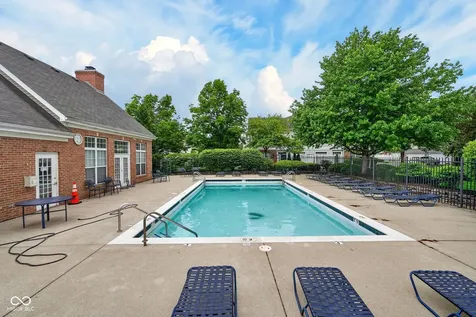 2305 Colfax Lane Indianapolis IN 46260