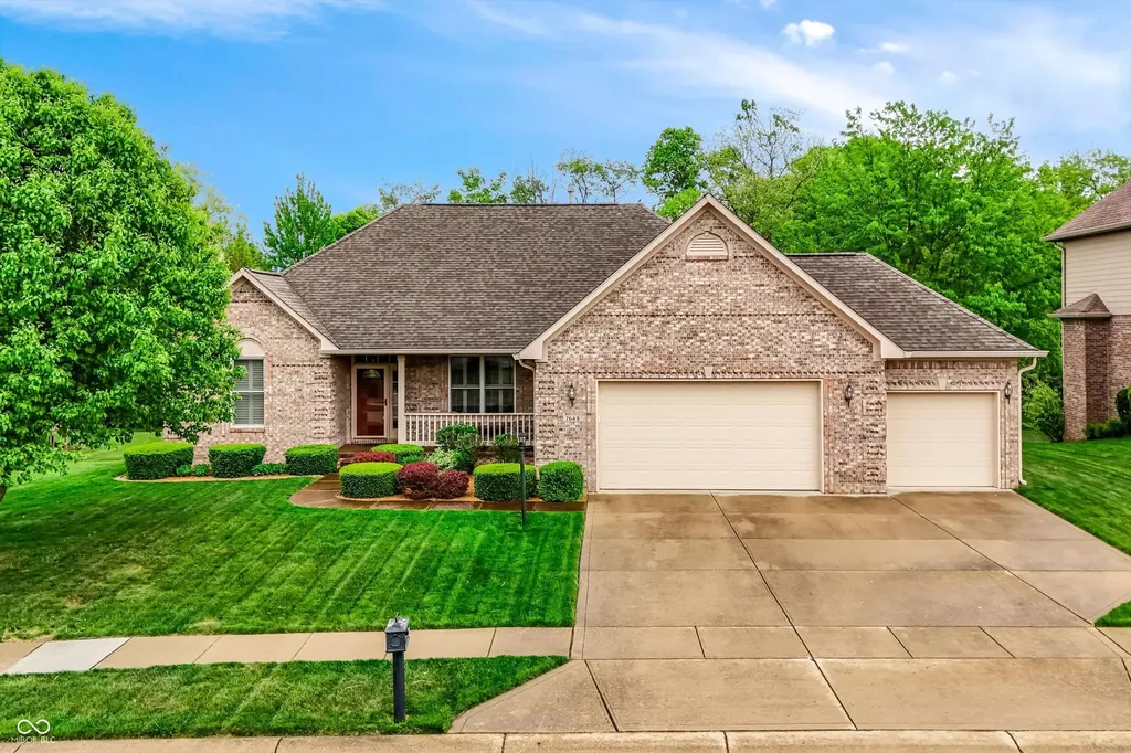 7649 Stones River Court Indianapolis IN 46259
