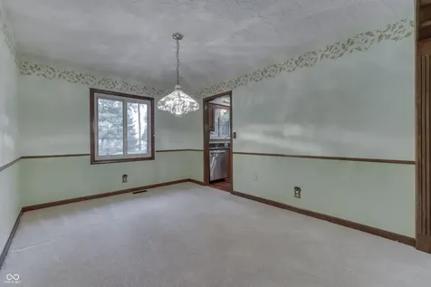1640 Ridge Hill Lane Indianapolis IN 46217