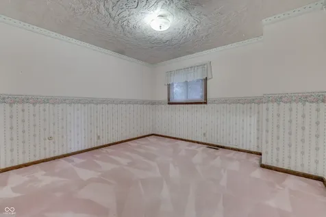 1640 Ridge Hill Lane Indianapolis IN 46217