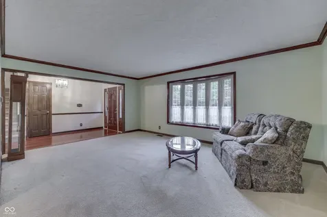 1640 Ridge Hill Lane Indianapolis IN 46217