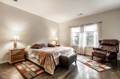 2614 Oneida Lane Indianapolis IN 46217