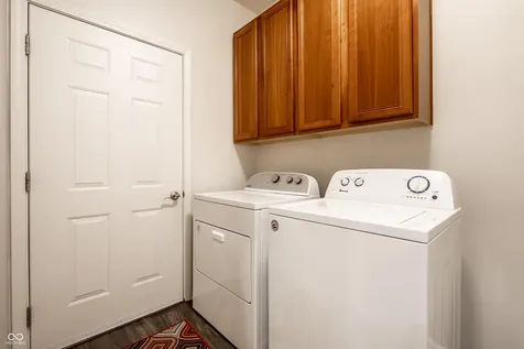 2614 Oneida Lane Indianapolis IN 46217