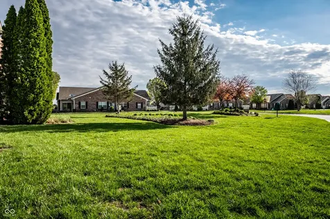 2614 Oneida Lane Indianapolis IN 46217