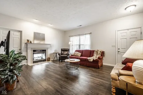 2614 Oneida Lane Indianapolis IN 46217