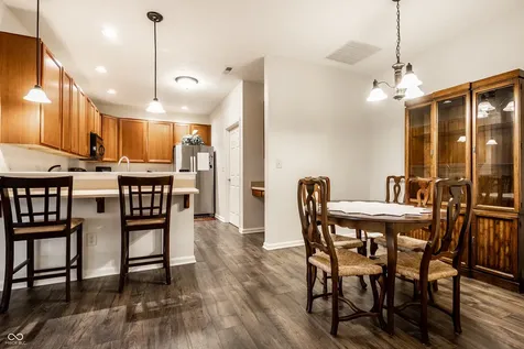 2614 Oneida Lane Indianapolis IN 46217