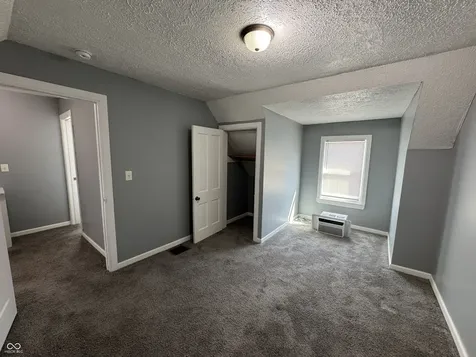 1442 Laurel Street Indianapolis IN 46203