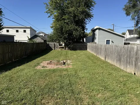 1442 Laurel Street Indianapolis IN 46203