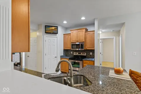 5312 Brooks Bend Greenwood IN 46143