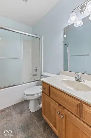 5312 Brooks Bend Greenwood IN 46143