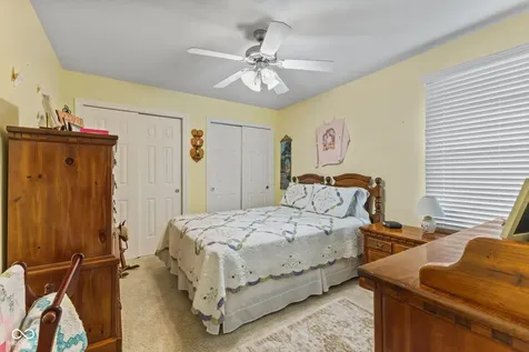 5312 Brooks Bend Greenwood IN 46143