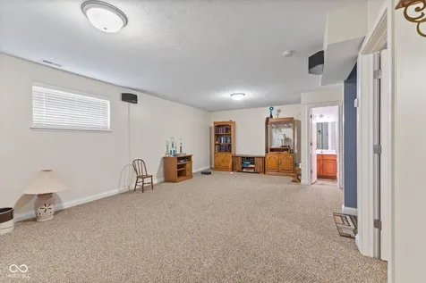 5312 Brooks Bend Greenwood IN 46143